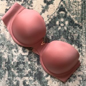 Victora's Secret Sexy illusions strapless bra
